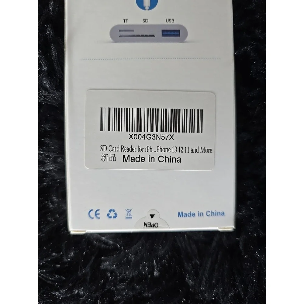 SD Card‎ Reader for iPhone iPad New Sealed In Box